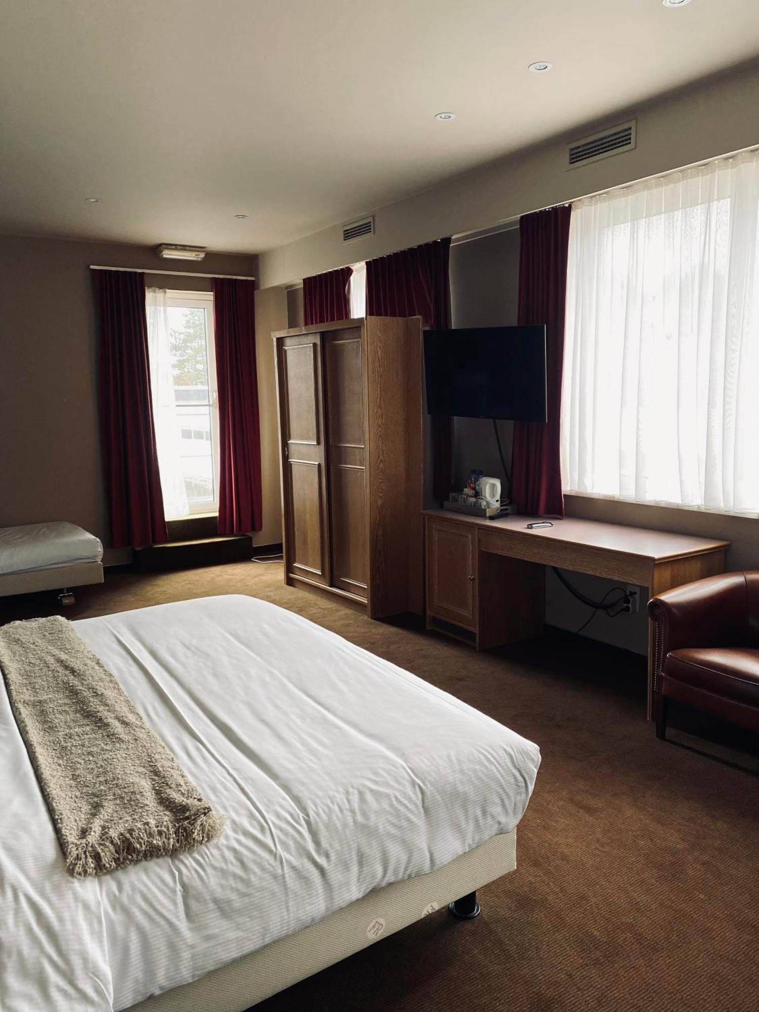 Hotel Борнем Экстерьер фото