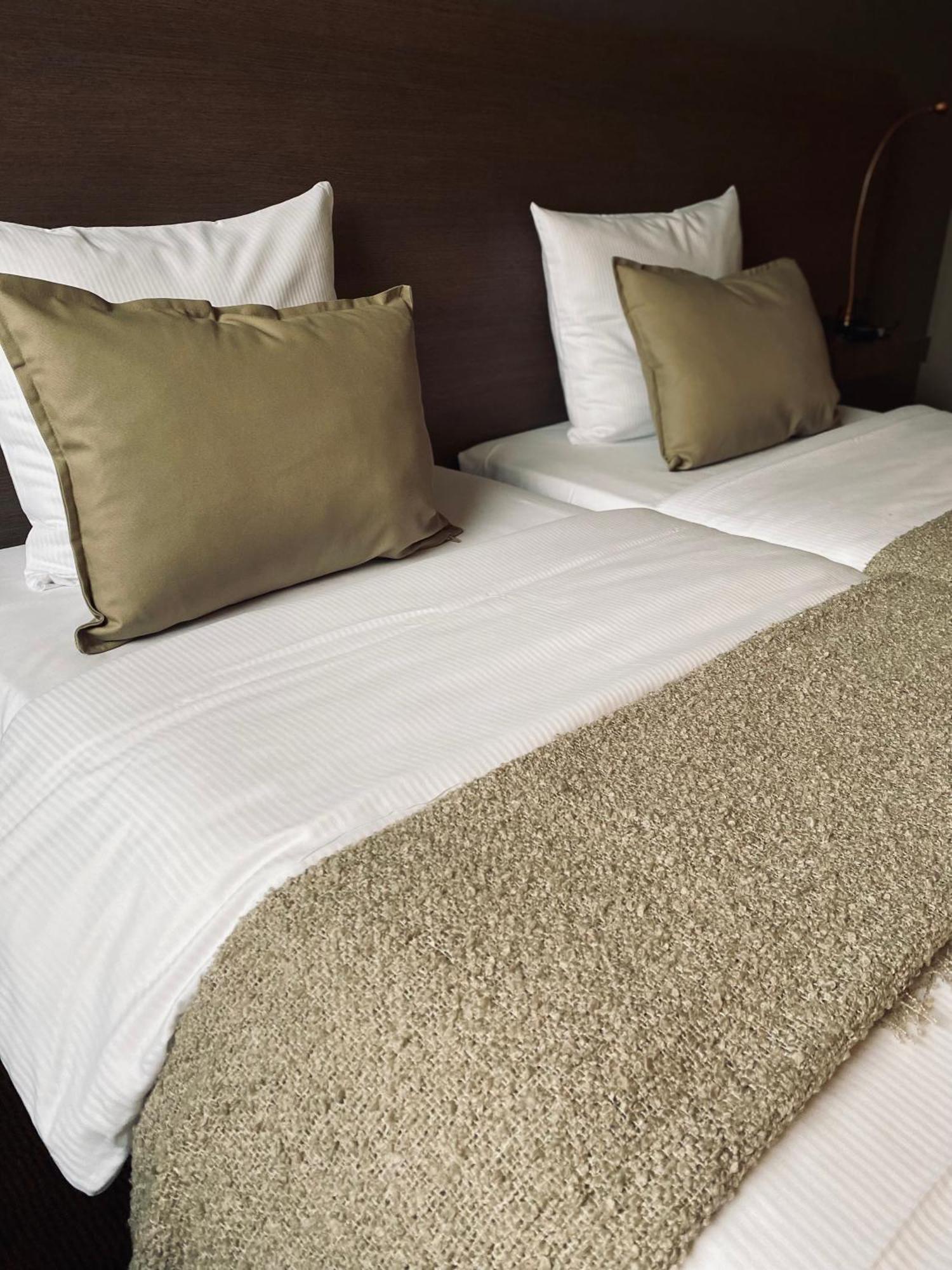 Hotel Борнем Экстерьер фото