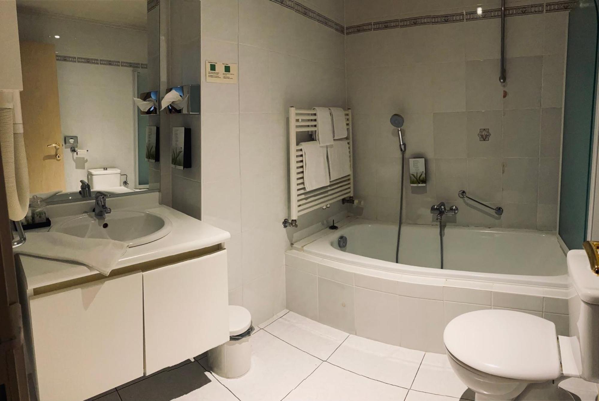 Hotel Борнем Экстерьер фото